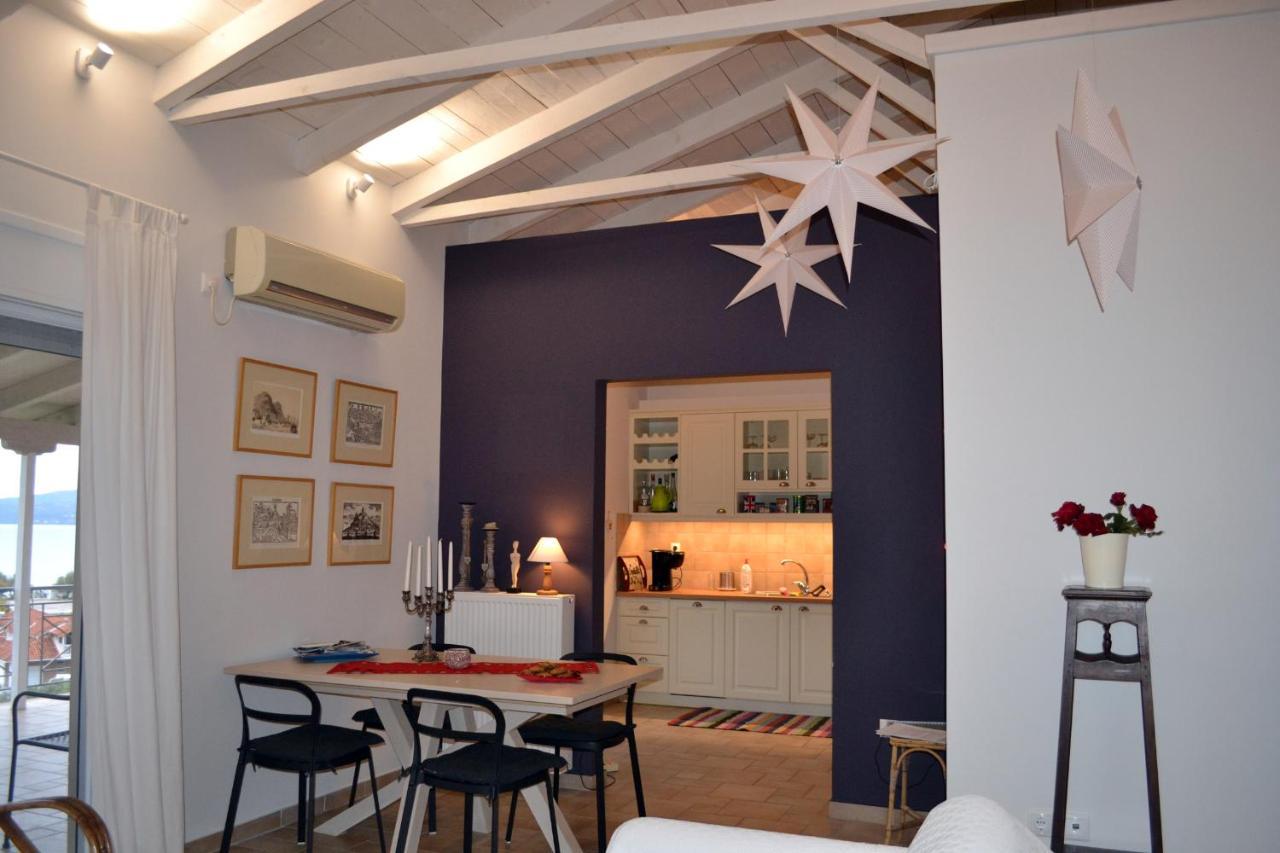 Corinthian Sun - Vacation Home Екстериор снимка