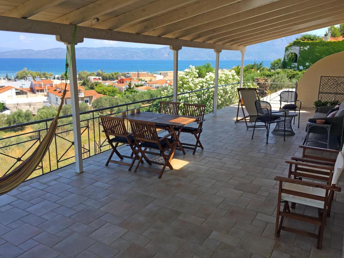 Corinthian Sun - Vacation Home Екстериор снимка