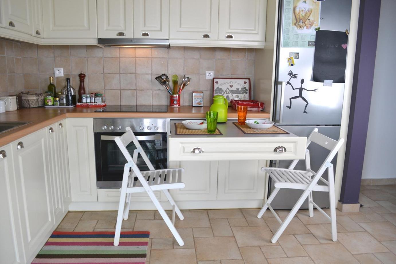 Corinthian Sun - Vacation Home Екстериор снимка