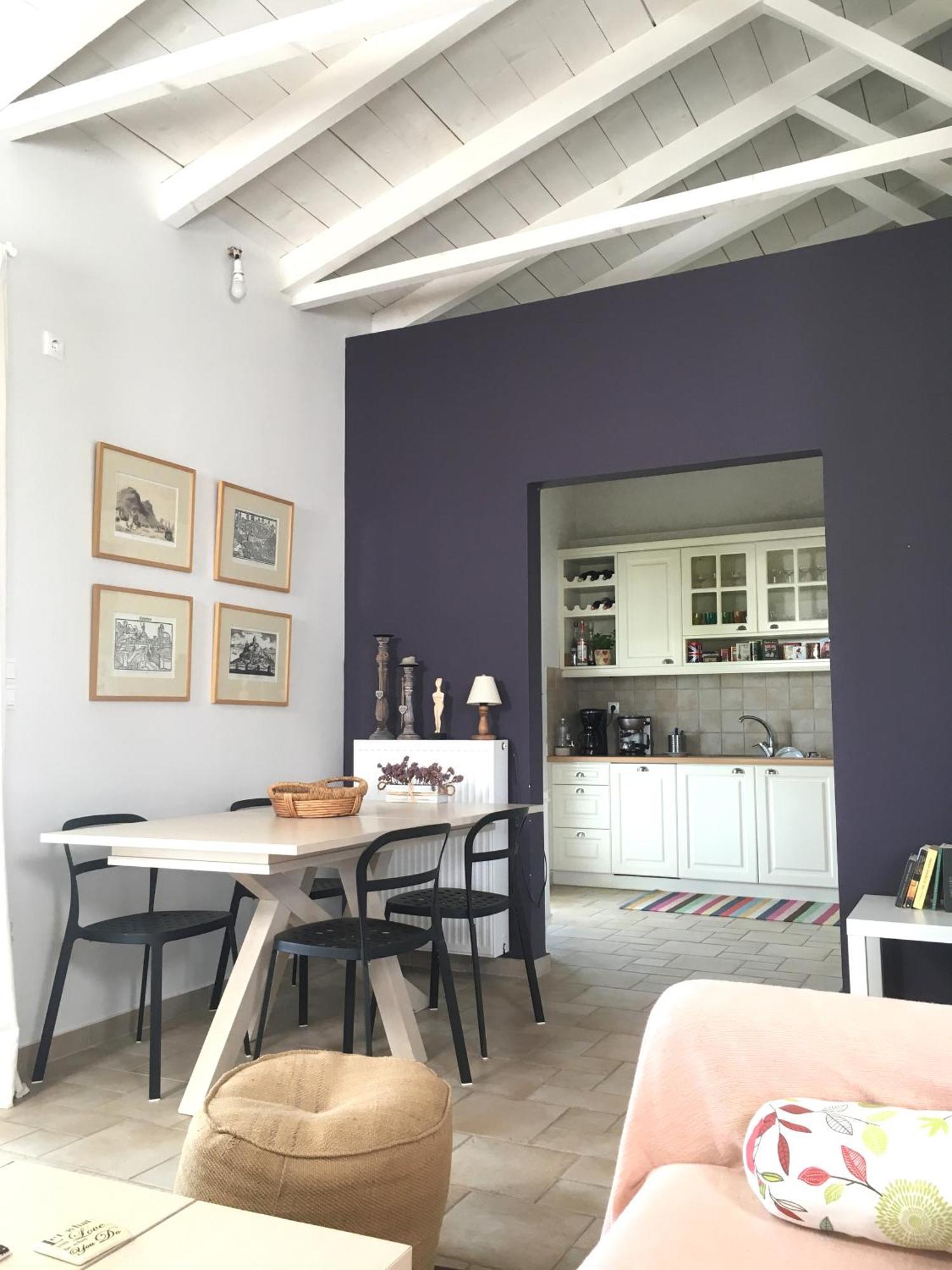 Corinthian Sun - Vacation Home Екстериор снимка